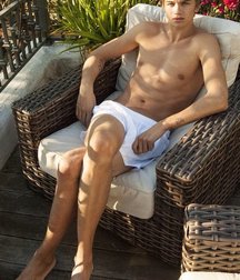Blonde and hot 5d0d49bf01220.jpg