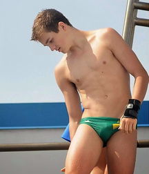 Boys in briefs 5d0d893ca97fd.png