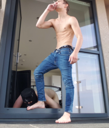 Gary from UK 5d0d8a7b9c44a.png