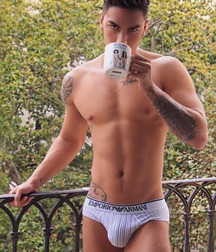 Boys in briefs 2 5d0debeaa227b.jpg