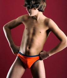 Boys in briefs 2 5d0dec2533433.jpg