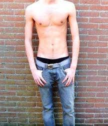 Boys in chucks 2 5d0e344c15063.jpg