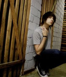 Boys in chucks 2 5d0e3458e915a.jpg
