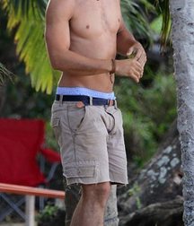 Boys in chucks 2 5d0e3478bbbc9.jpg