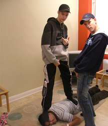 The service boys 5d0e39dc108d5.jpg