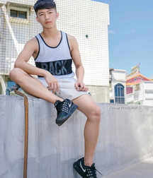 Boy beauties so horny 5d0fccb7ad069.jpg