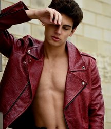 Bikers and leather love 5d1095e45bfb3.jpg