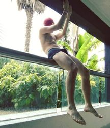 Barefoot hotties  5d10a9185a9dc.jpg