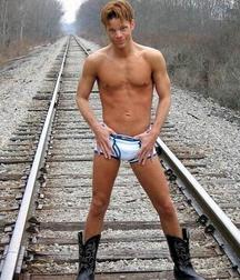 Biker and boot boys 5d121b6c55f32.jpg