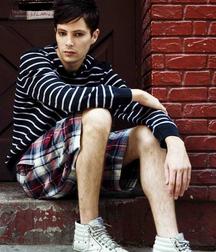 Loving the boys feet 2 5d12698a569f2.jpg