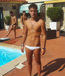 Twinks 123 5d126c363aa1c.jpg