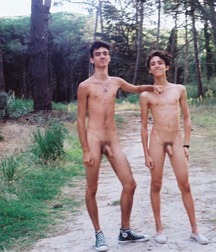 Twinks 124 5d128448822c4.jpg