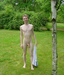 Twinks 124 5d128467d61b1.jpg