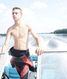 Glorious Twinks 2 5d134ee7b0cc5.jpg