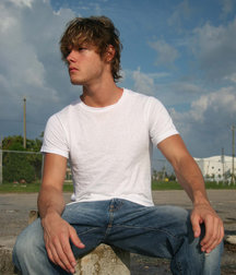 Model boys 5d14e1054c765.jpg