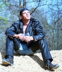 Booted men and boys 2 5d152137d8bb3.jpg