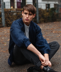 Booted men and boys 2 5d152150403d4.jpg