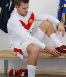 Sneaker and socks 5d162ddfa798e.jpg