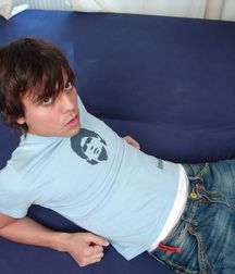 Latino cutie in chucks 5d191516450b8.jpg