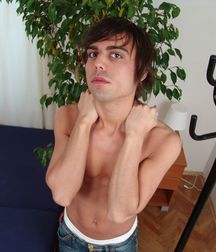 Latino cutie in chucks 5d19152594ac9.jpg