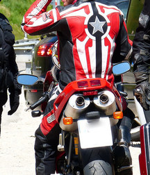 Bikers in leather and boots 5d19fd0995e93.jpg