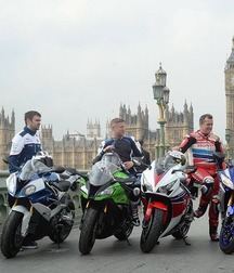 Bikers in leather and boots 5d19fd1be02ab.jpg