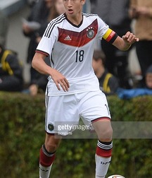 Soccer boys 5d1b568cc1a64.jpg