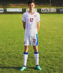 Soccer boys 5d1b5785e8f9e.jpg