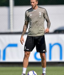 Soccer boys 5d1b57891a6eb.jpg