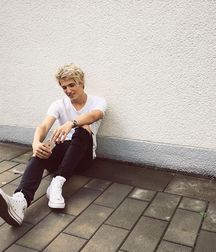 Sneaker boys 9 5d1cd5d5547e7.jpg