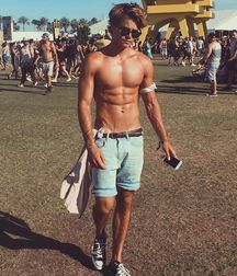 Highschool jocks 4 5d1f4e0a364a1.jpg