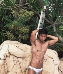Asian alphas 5d1f624a0da2d.jpg