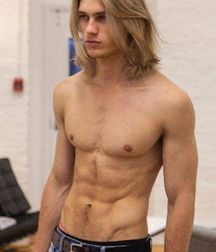 Long hair cuties 5d1fcdab66d8c.jpg