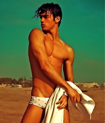 Beauties of hot days 5d20fee8c931d.jpg