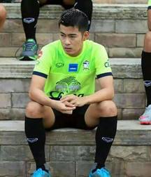 Sportsboys in shorts 5d2103d516122.jpg