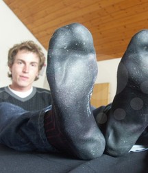Wanna sniff some smelly sox 5d2135aa4815a.jpg