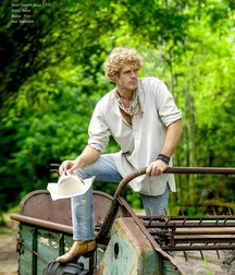 Booted twinks 5d232df349a66.jpg