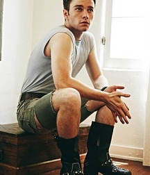 Booted twinks 5d232e23018f8.jpg