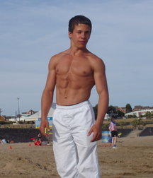 Cuties shirtless 5d239adfd7356.jpg