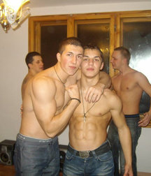 Cuties shirtless 5d239afbcb064.jpg