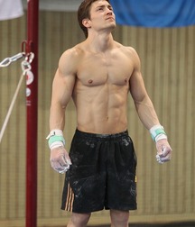 Cuties shirtless 5d239b0c6fee0.jpg