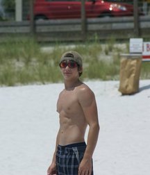 Beachboys 2 5d23b1aa63cdc.jpg