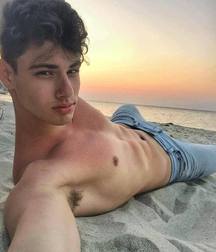Twinks 129 5d24cb9be91c5.jpg