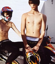 Twinks in summer holidays 5d24d8bfe2de5.jpg