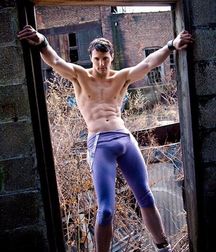 Hotties in jeans 4 5d24e542a7a5b.jpg