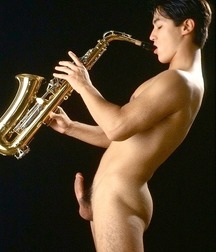 Twinks 130 5d24e83031bf6.jpg