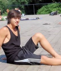 Beautiful boyfeet 5d2a03f7ac6ee.jpg