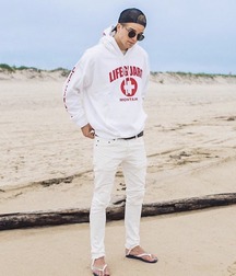 Surfer and beach boys 5d2b5a832d724.jpg