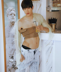 Male models 5d2c91fb71887.jpg