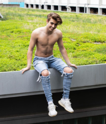 Twinks and hotties 7 5d2cc270489d0.png